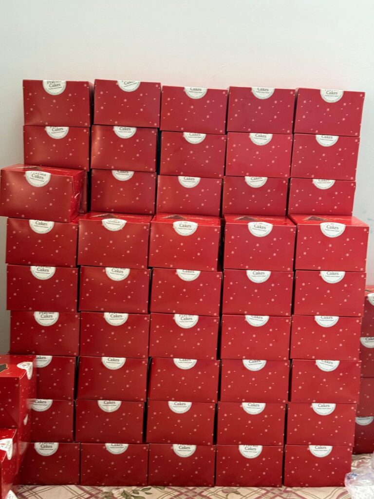 pravshi cakes premium cake box packaging